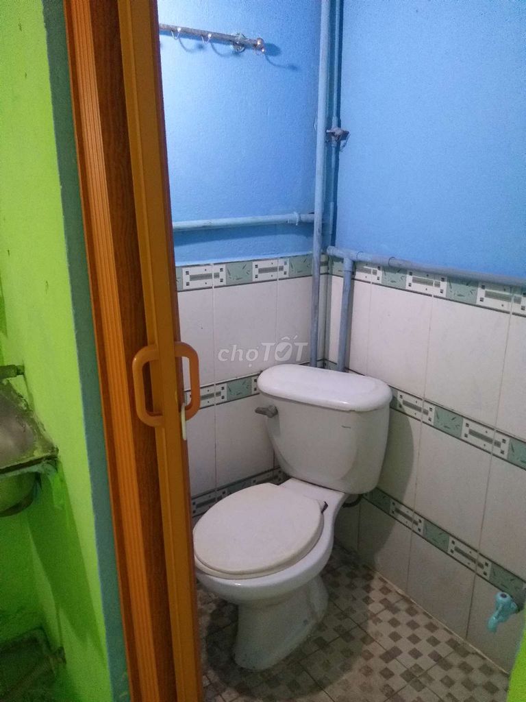 Apartment Near Schools and Government Offices