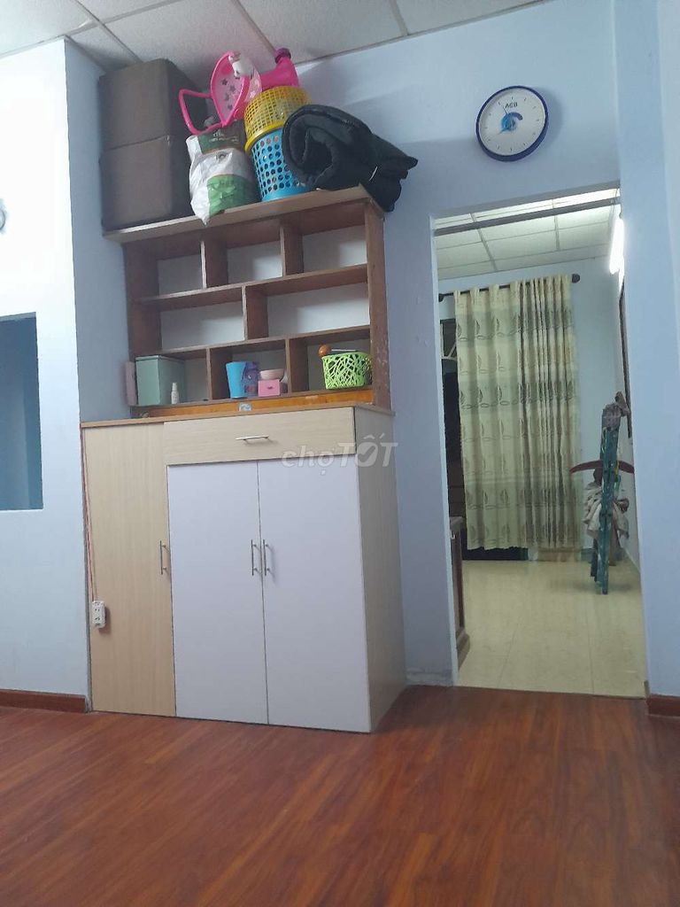 Modern Two-Bedroom House with Balcony in District 12