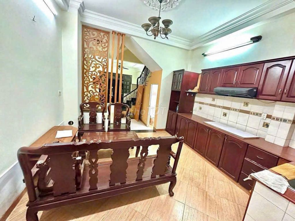Rental Contract Transfer Near Hang Xanh Intersection - 5x15m House
