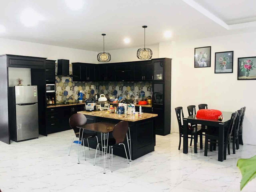 Spacious Two-Story Villa with Pool Access