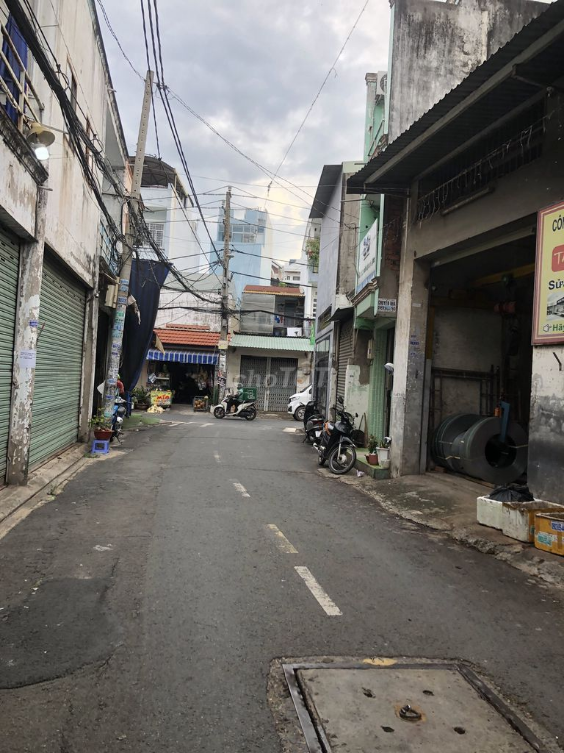 Spacious 4-Bedroom House for Rent near Binh Long Street
