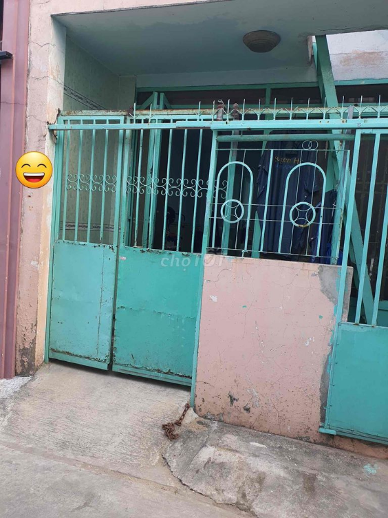 Ground Floor Rental with Separate Meter, Flexible Deposit