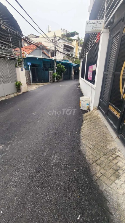 House for Rent in Do Xuan Hop Street, Phuoc Long B, District 9