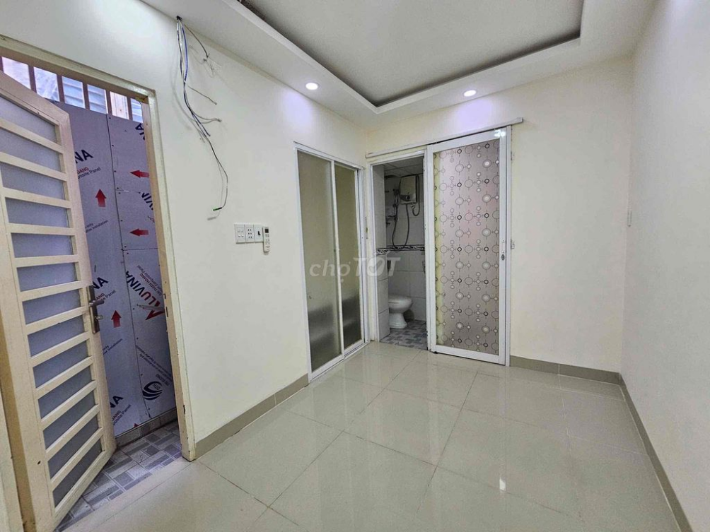 Newly Renovated Ground Floor + 1st Floor Rental Property