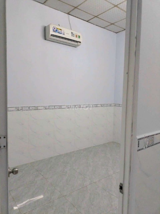 Spacious 2-Bedroom House Near Phan Boi Chau School