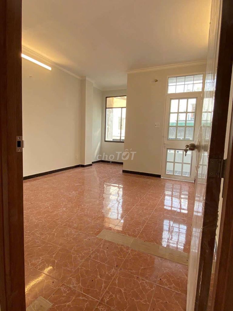 Modern Two-Bedroom House with Parking in Tan Binh