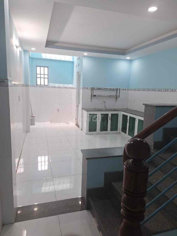 Spacious Rental in Tan Chanh Hiep, Q12 - Container Road Access
