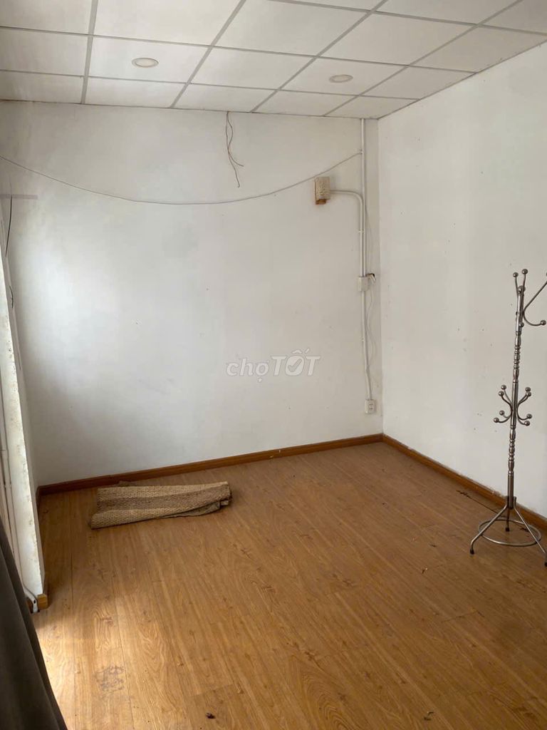 3-Story House on Hung Vuong Street Q5
