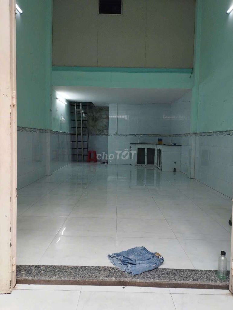 Spacious House with Two Rooms in Quiet Area