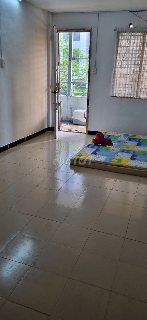 Unfurnished 21sqm Studio Apartment with City View