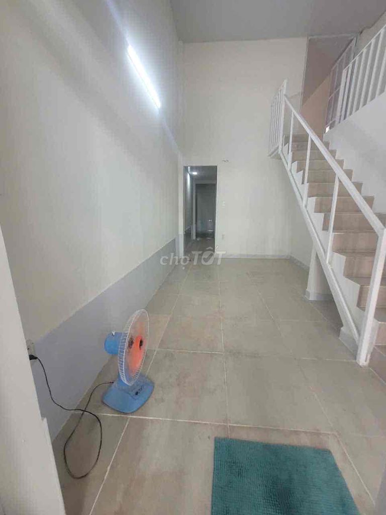 Modern Townhouse with Parking in Nha Be