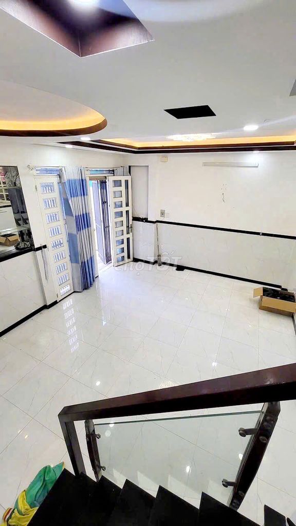 Modern Two-Bedroom House in Go Vap