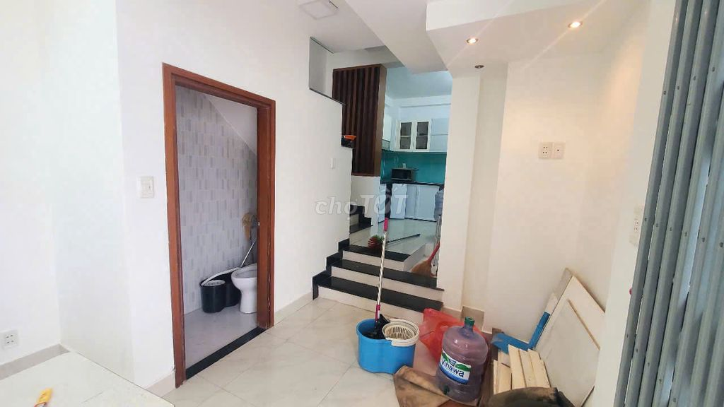 3-Bedroom House near Tan Son Nhat Airport, Fully Furnished
