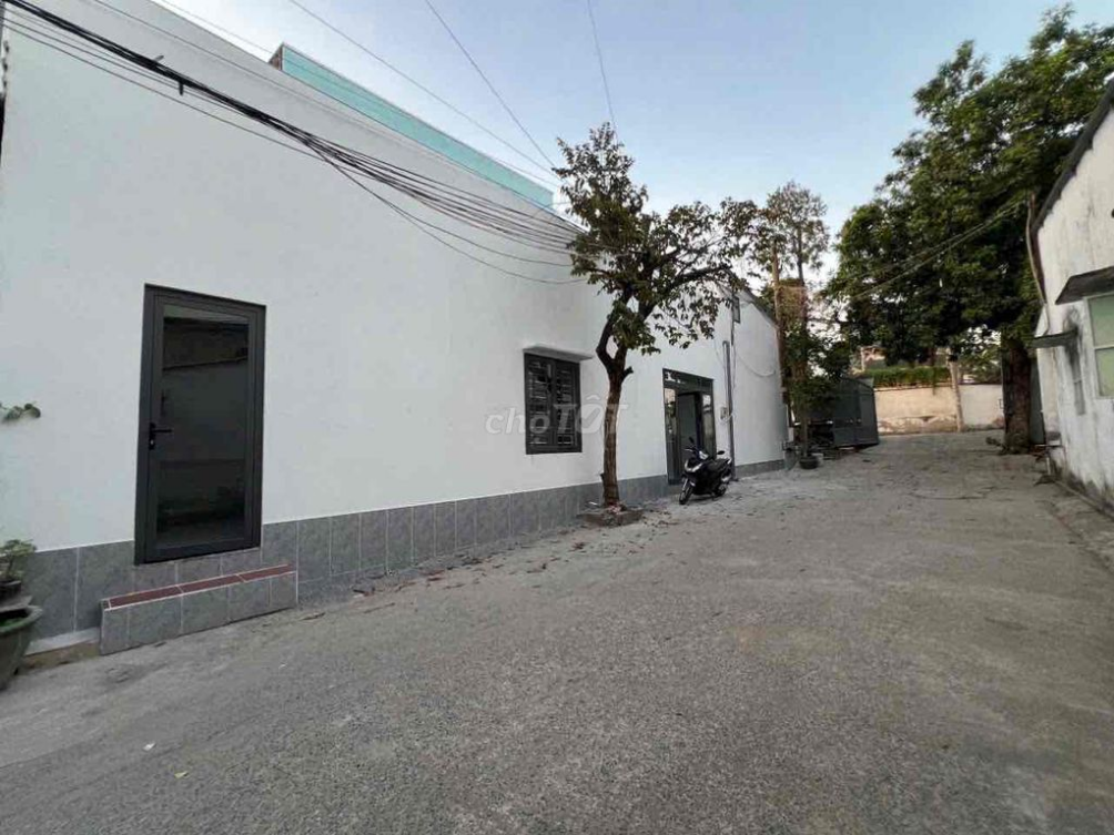 Fully Furnished 1-Bedroom Apartment with Utilities