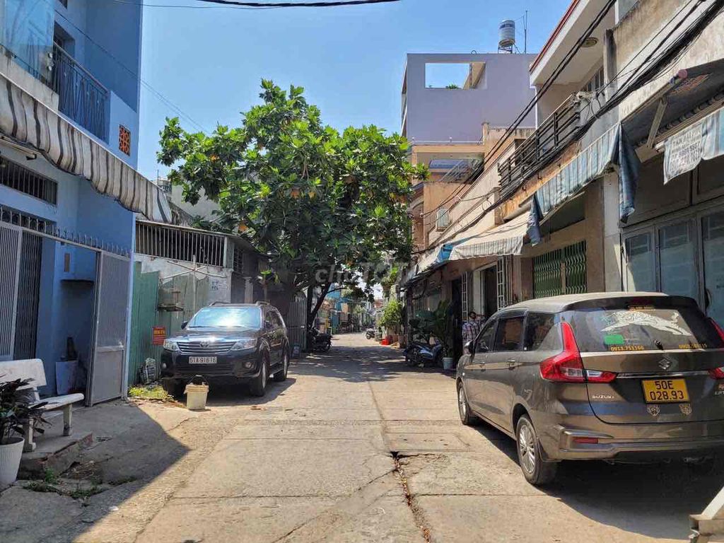 Spacious 4x20m House Near Binh Tan Hospital