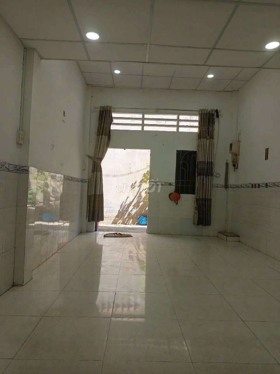 Small House in Go Vap District with Flexible Layout