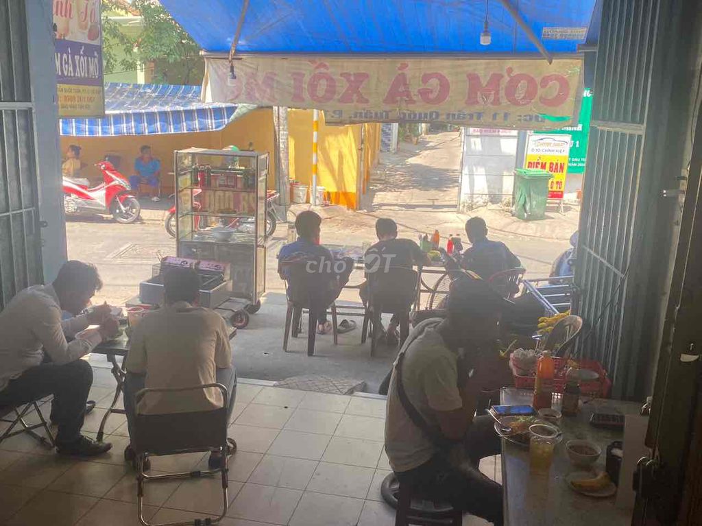 30m² Commercial Space Near Phan Van Tri