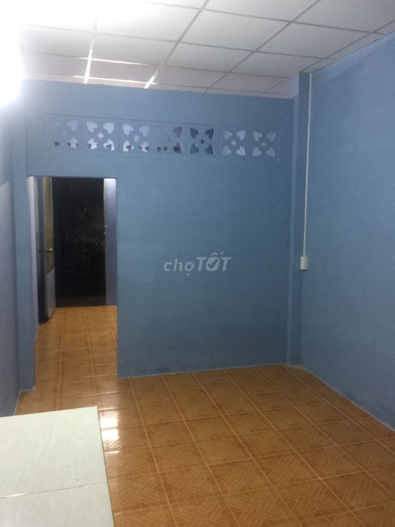 Convenient Location Near City Center and Bridges