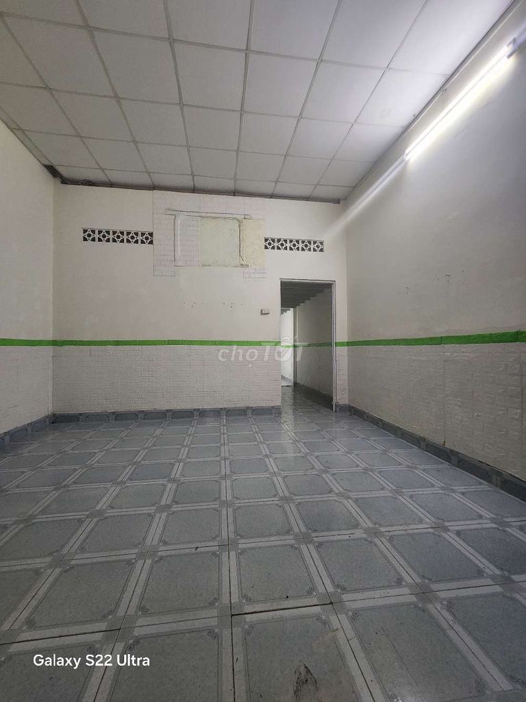 2-Bedroom House with 4m Wide Road Access