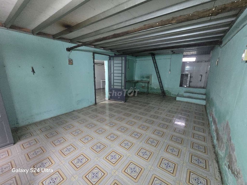 Spacious House Near Binh Chanh Hospital