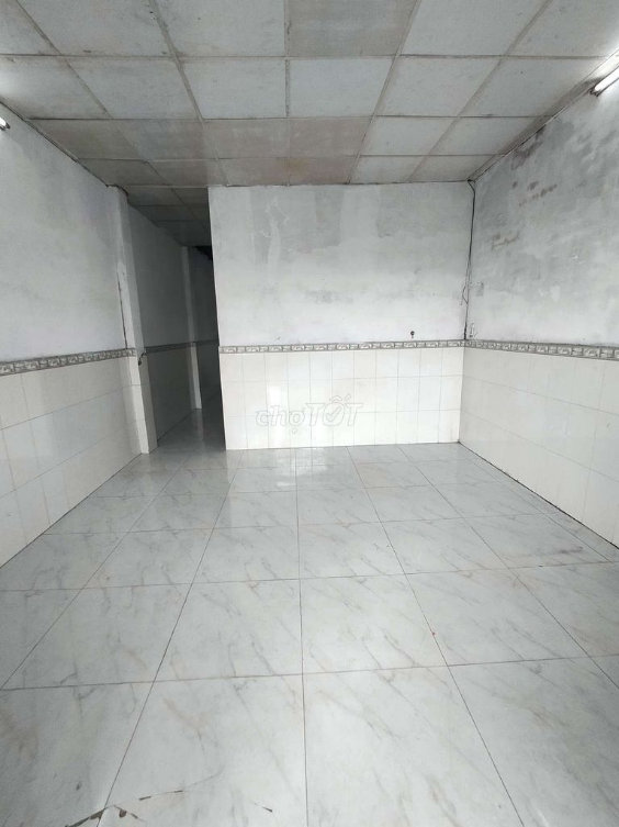Kenh Trung Uong Vinh Loc A маңында жалға берілетін 4x12м кең үй