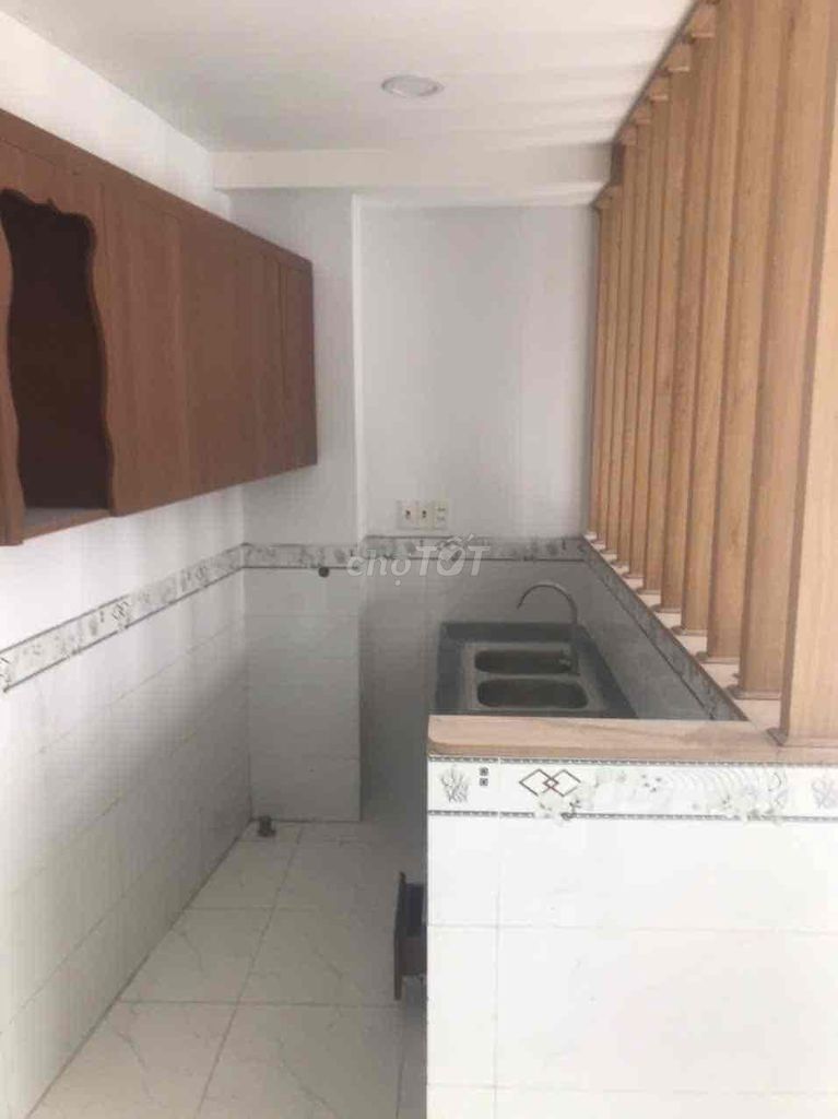 Modern 2BR Townhouse with Commercial Space