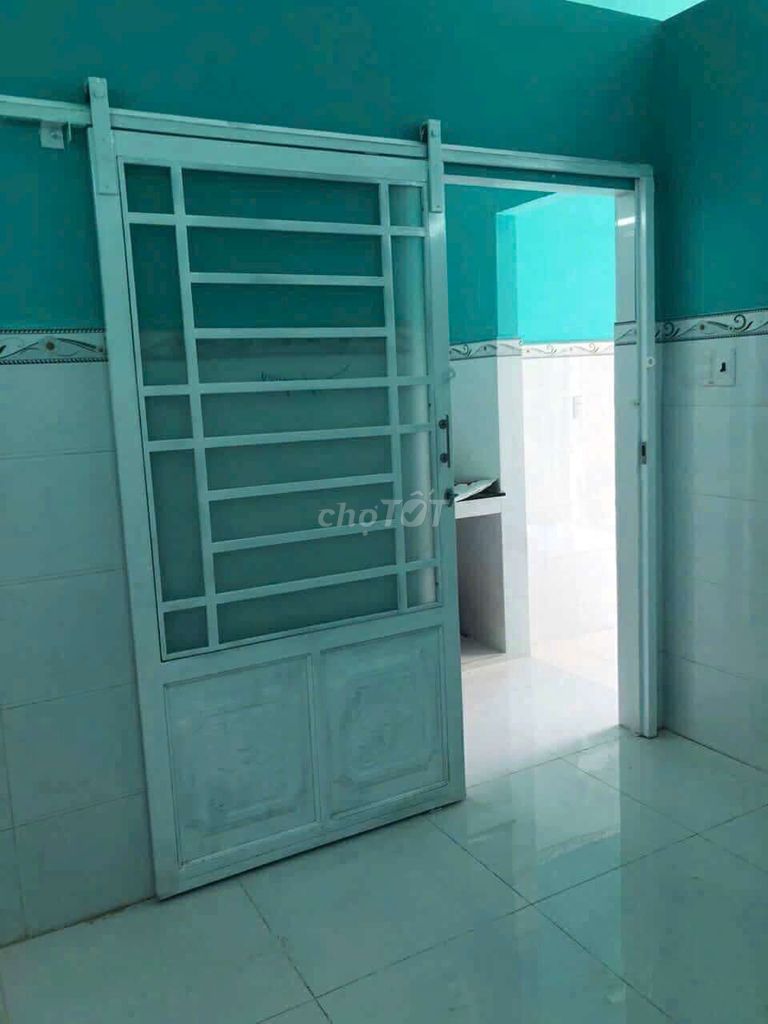 Ground Floor House Near Cho Thiec Market