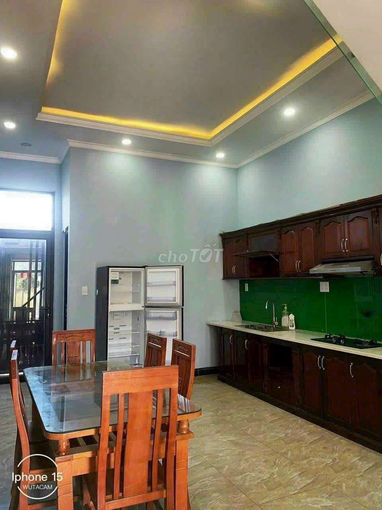 Modern 4-Bedroom Townhouse with Full Amenities