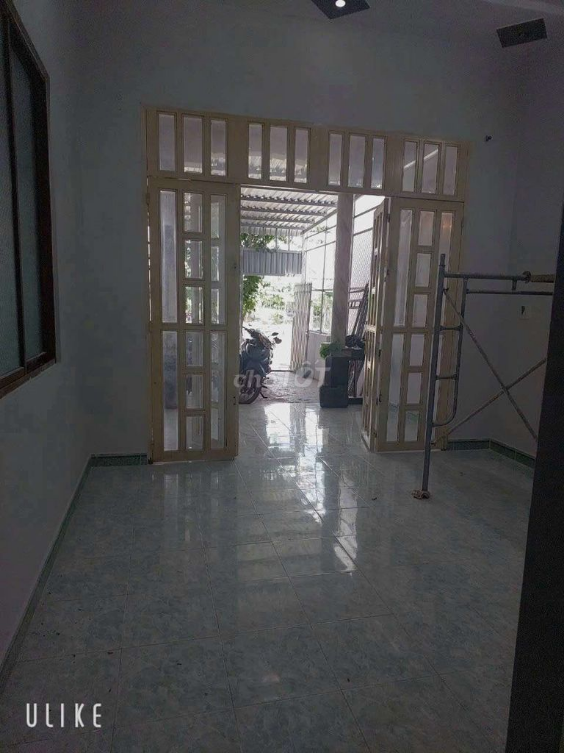 Spacious House for Rent near Busy Residential Area