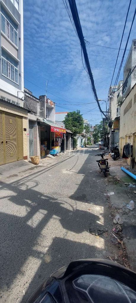 71m² House with Parking in Le Duc Tho