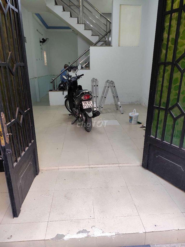 Modern 2-Bedroom House with Parking in District 12