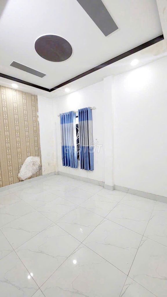 Modern Two-Bedroom House in Go Vap