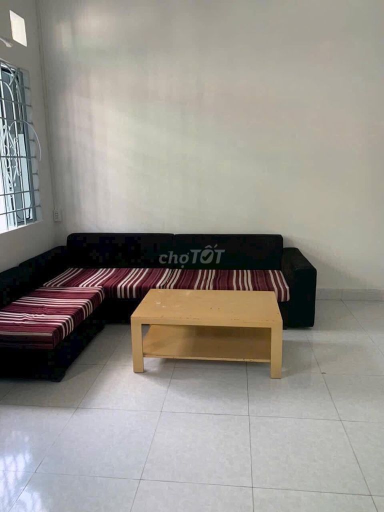 2-Bedroom House with Parking in Thu Duc