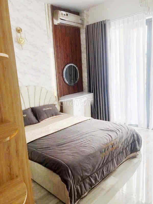 Modern 4-Bedroom House with Full Furnishings
