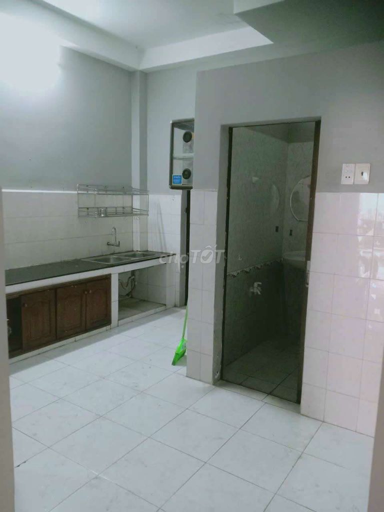 Two-Bedroom Townhouse with Parking in Tan Phu