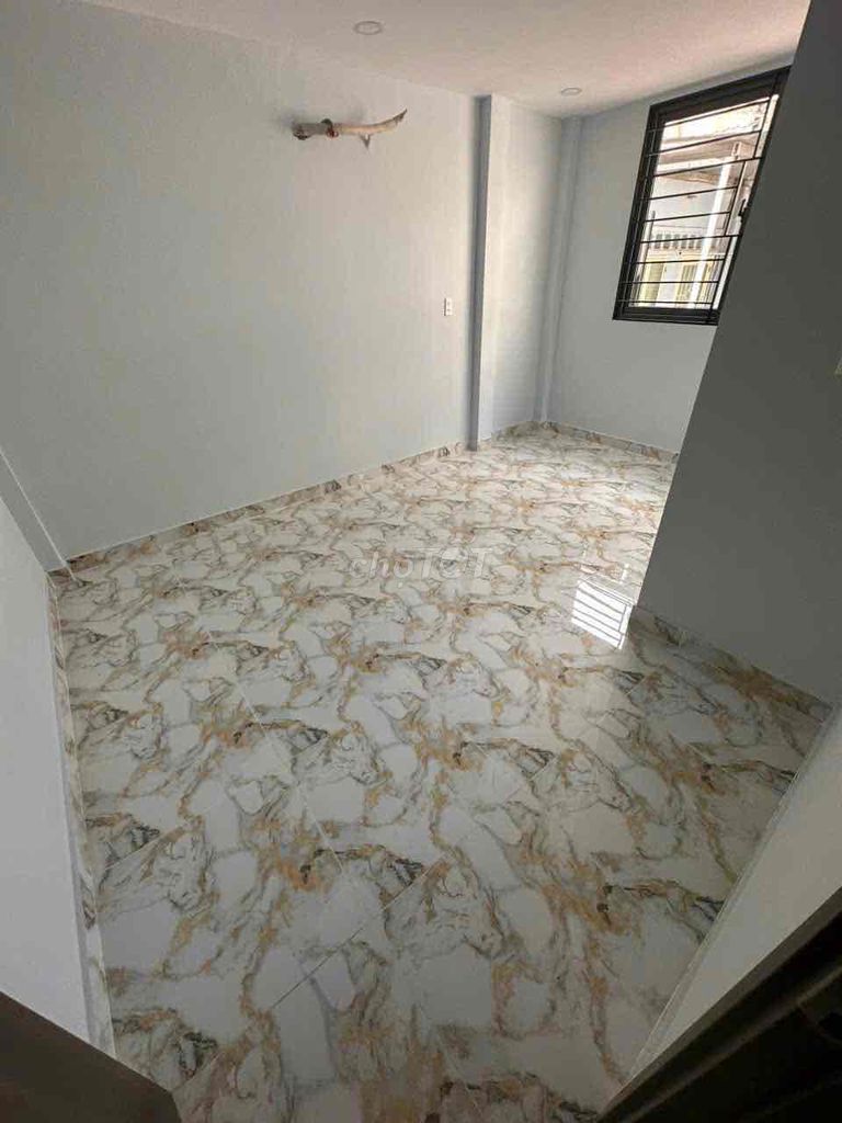 New 16sqm Studio with Modern Bathroom Near Road