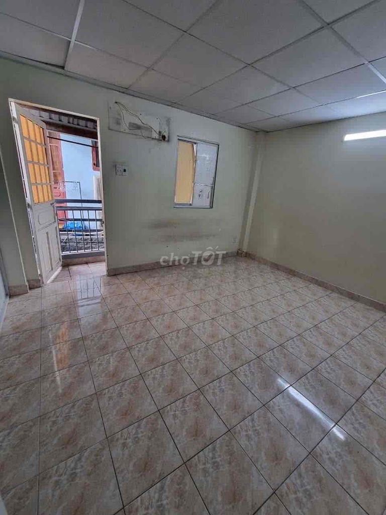 Two-Bedroom House Near Market and Hospital