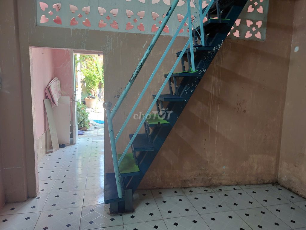 Two-Bedroom House with Garden in District 12