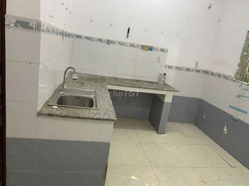 House near Phu Lac Market, Phong Phu Commune, Binh Chanh