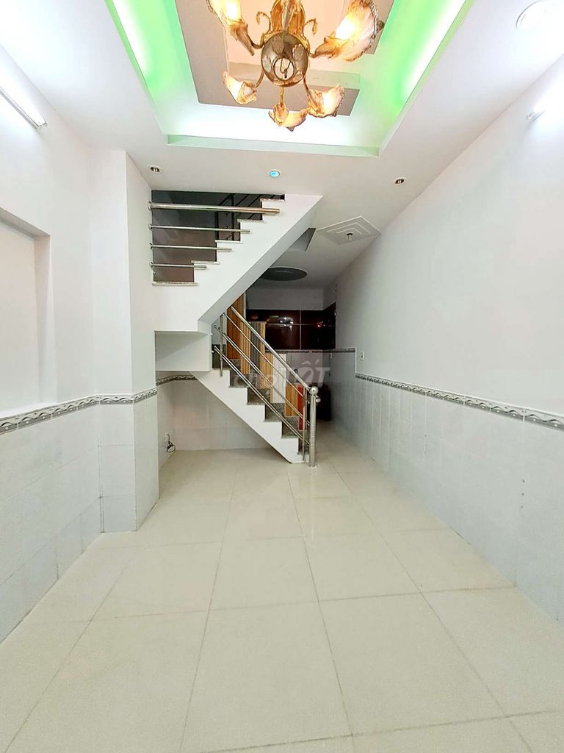 Fully Renovated Townhouse in Nha Be - 3x9m, 3 Floors, 4 Bedrooms