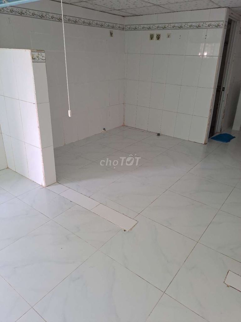 Cozy Single Room House with Private Bathroom