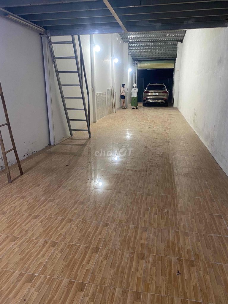Spacious 120sqm Commercial Space with Mezzanine Floor