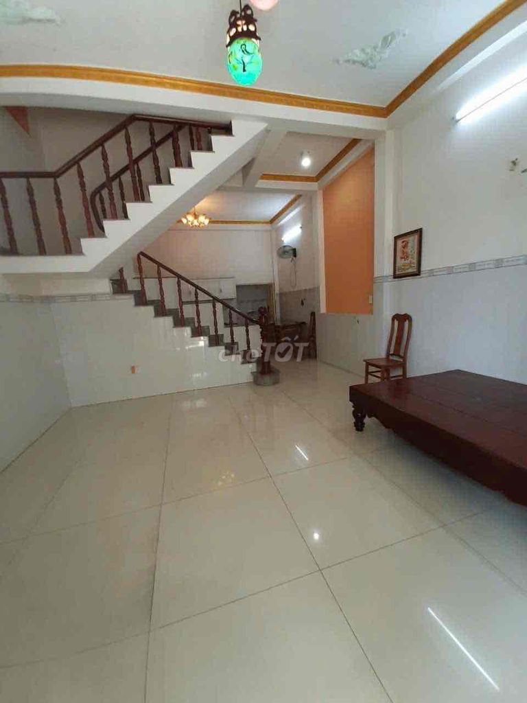 Modern Two-Bedroom House Near Di An Market
