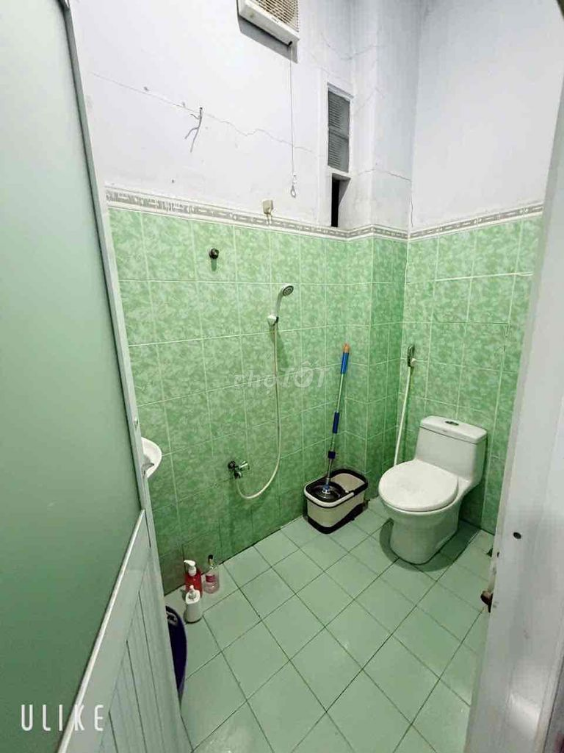 2-Bedroom Apartment with Parking and Kitchen