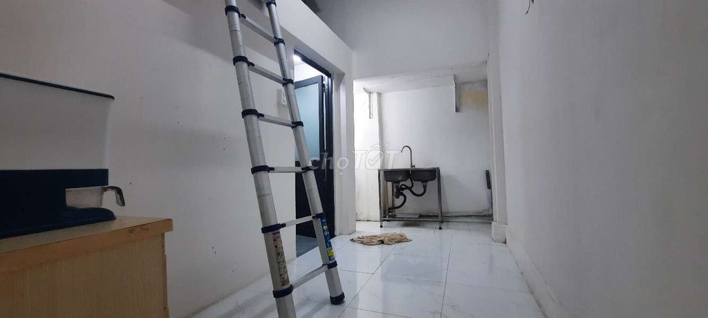 Modern House with Air Conditioning in Thanh Xuan