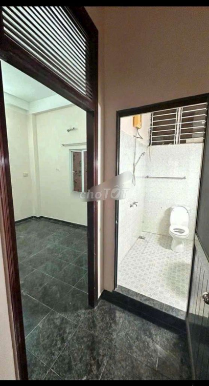 Spacious 3-Bedroom House in Tan Binh District, Near Amenities