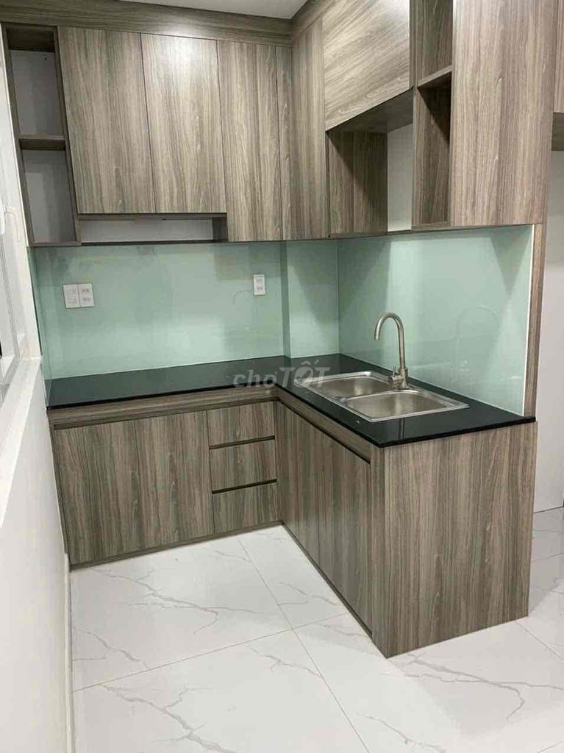 Rental Property near Dam Sen, Q11, Lac Long Quan Street