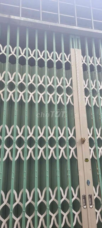 1-story house with mezzanine, 2 bedrooms, near Tan Thoi Nhat Street