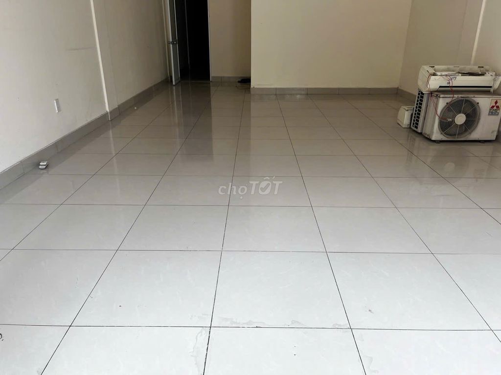 4-Bedroom Townhouse in Unitown Binh Duong