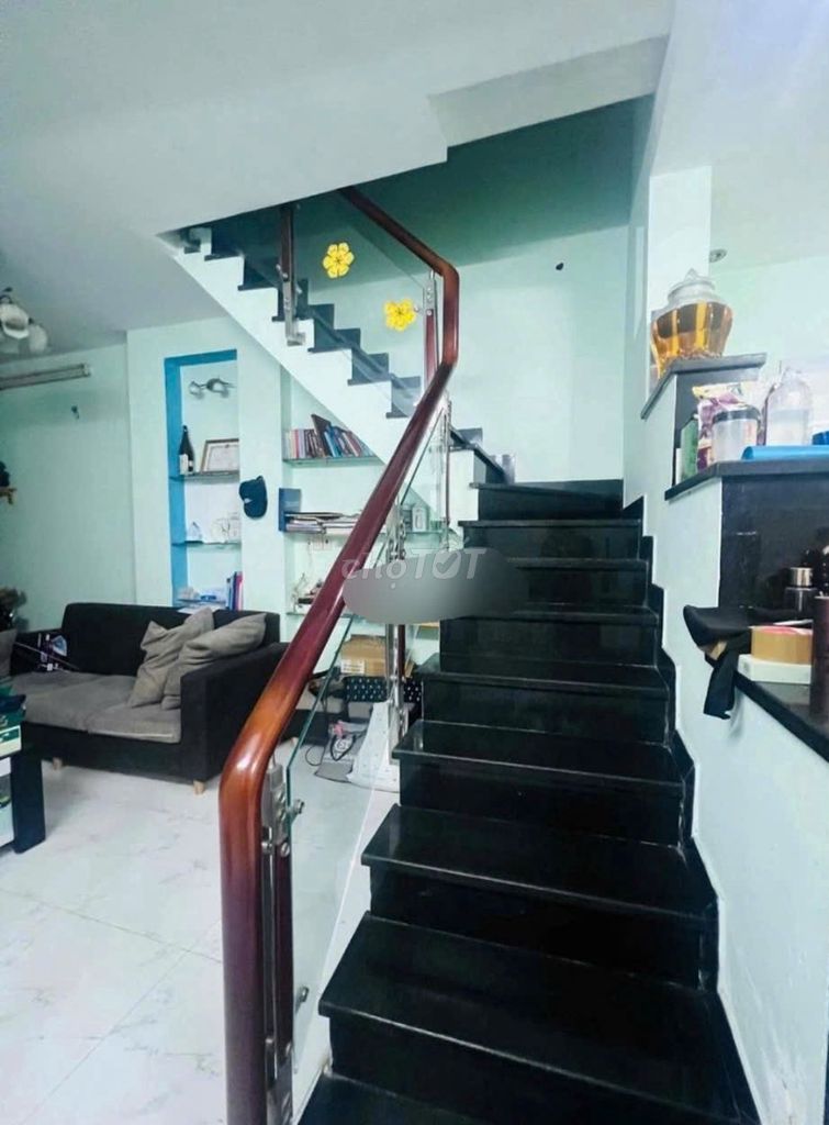 Modern 2BR Townhouse with Office Space